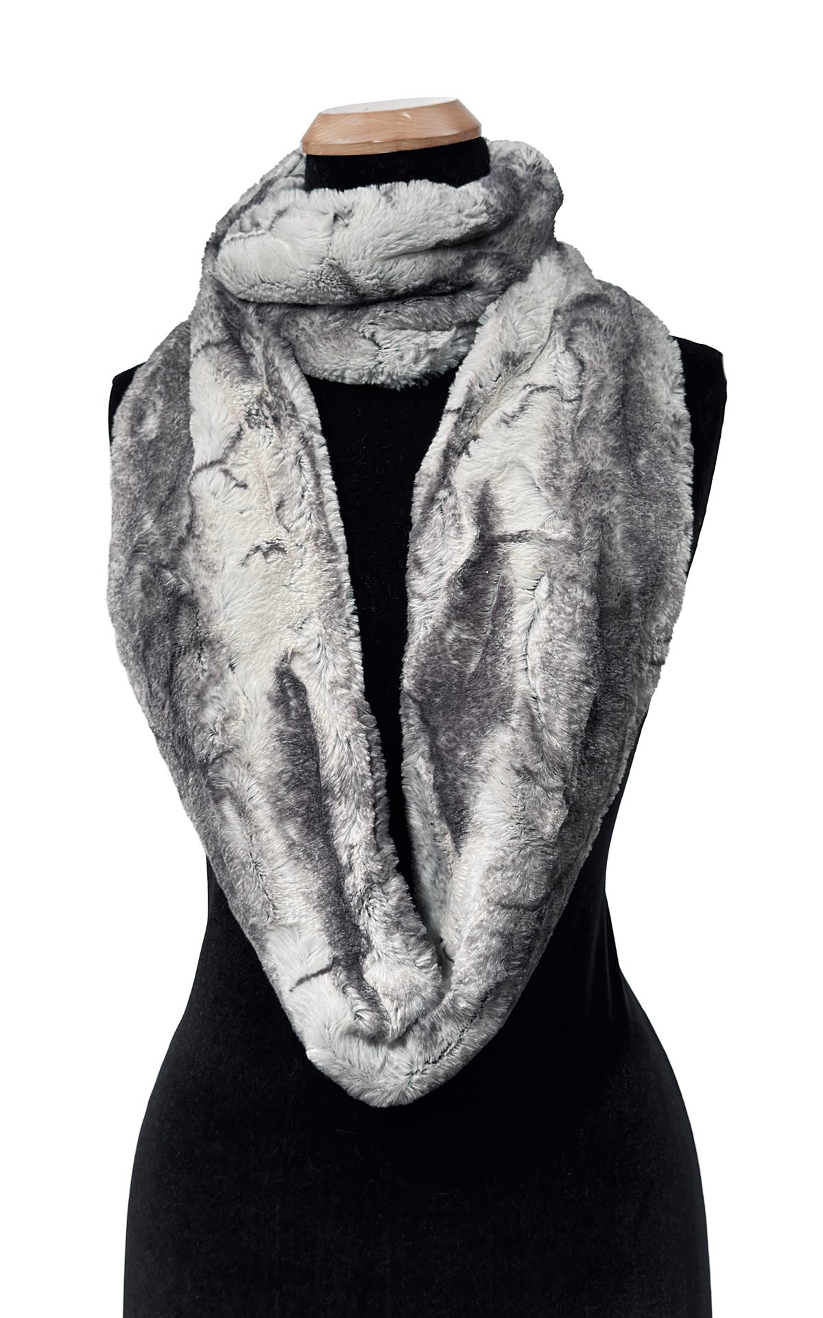 Infinity Scarf in Luxury Smoke Show Faux Fur, shown with one loop closer to the neck and remaining loop draping loosely across body of mannequin. Made in Seattle, WA, USA by Pandemonium Seattle.
