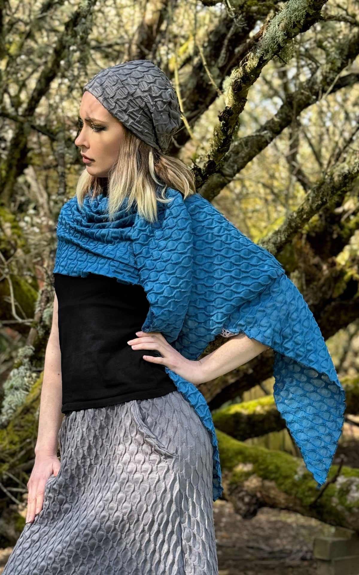 Model in Handkerchief Scarf in Cerulean  and Rowdie in Fractal Burnt Gray from the Pandemonium Seattle Fractal Collection. LYC by Pandemonium is handmade in Seattle, WA, USA.