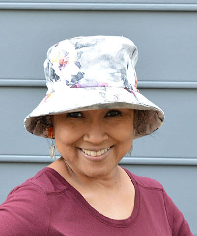 Hollie Bucket Hat Style - Linens (One Multi-Floral, Medium)