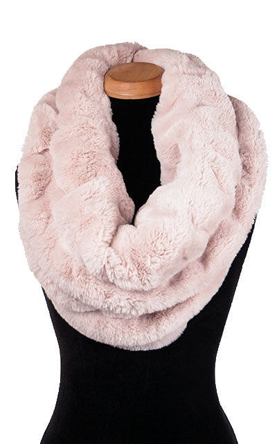 Shoulder Wrap - Royal Opulence Faux Furs (Wholesale)