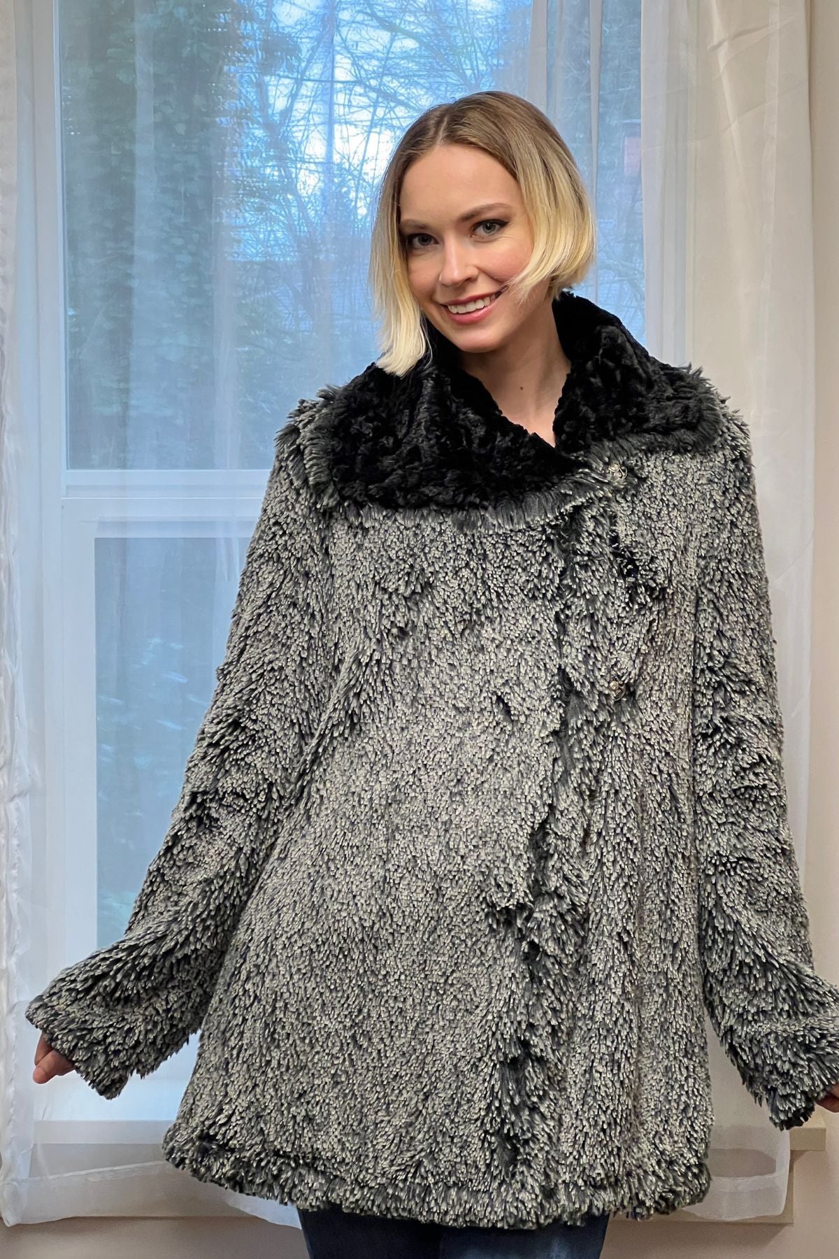 Hepburn Swing Coat, Reversible less pockets - Luxury Faux Fur in Silver Tip Black with Black (One Medium Left!)