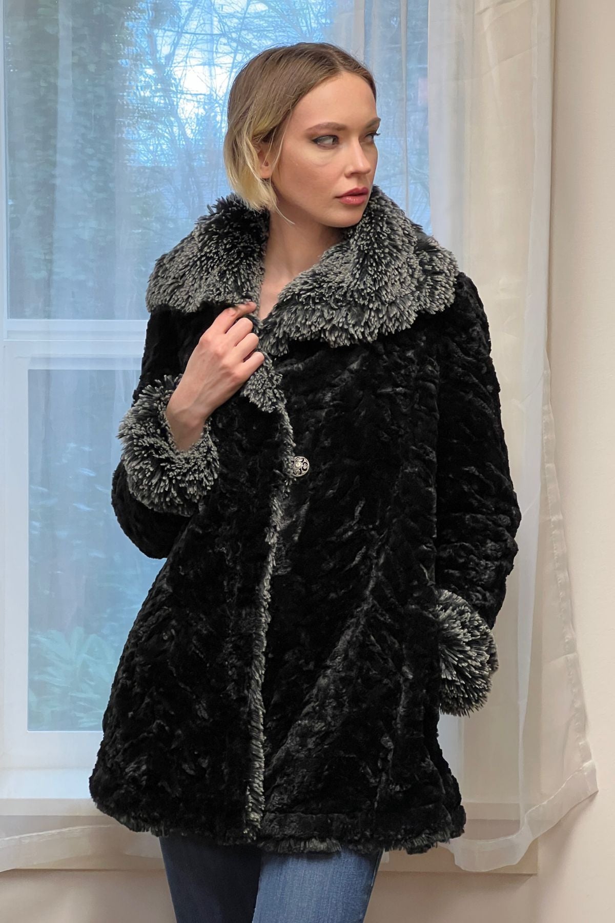 Mode wearing Hepburn Swing Coat, reversed | Silver Tip Fox in Black Faux Fur with Cuddly Black Faux Fur | Handmade in Seattle WA | By Pandemonium Millinery