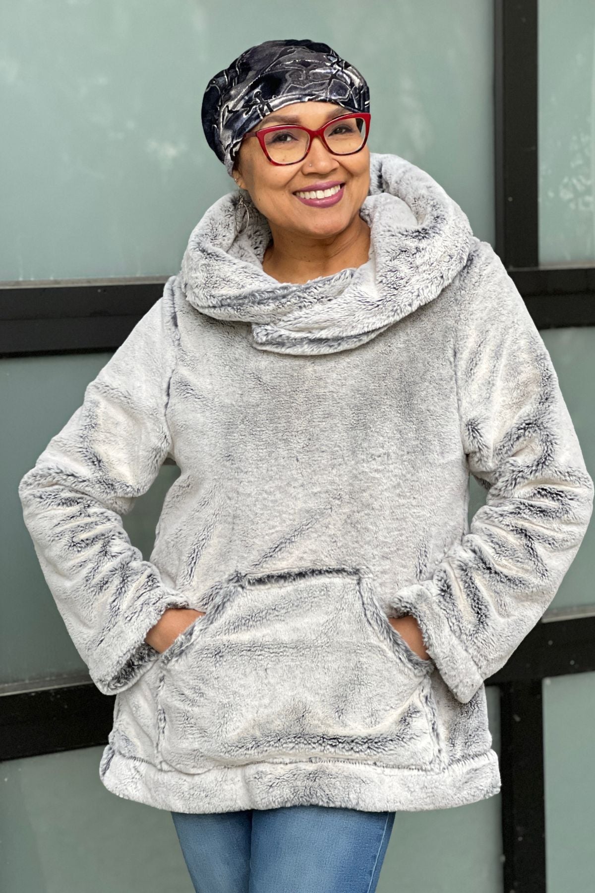 Hooded Lounger - Frosted Juniper Faux Fur