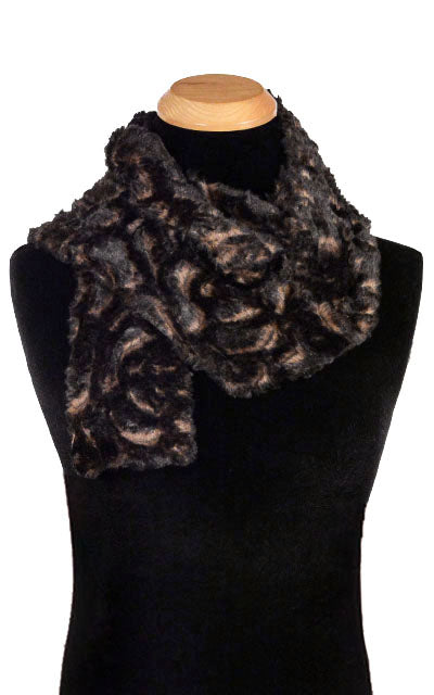 Men&#39;s Classic Scarf - Luxury Faux Fur in Vintage Rose (Skinny Only!)