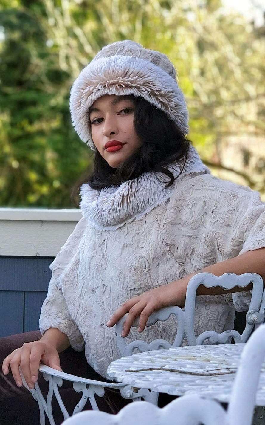 Close up of Woman sitting in a chair wearing Sweater Top with Matching Beanie Hat | Cuddly Sand Faux Fur with Foxy Beach Collar | Handmade By Pandemonium Millinery | Seattle WA USA