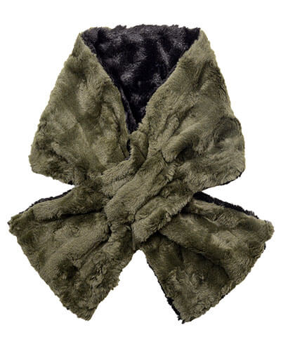 Pull Through Scarf Cuddly Faux Fur in Army Green with Black